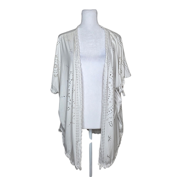 Cato Other - CATO womens Ivory Eyelet Open Front Kimono Boho Style Short Sleeve Size XL
